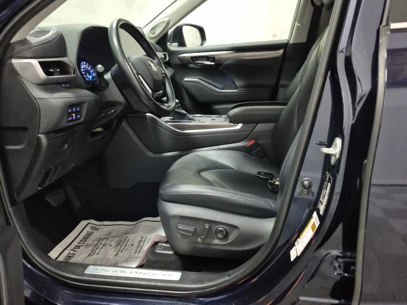 Toyota Highlander * HYBRID LIMITED* AWD* CARFAX* АВТО КРЕДИТ* , снимка 8 - Автомобили и джипове - 53219977