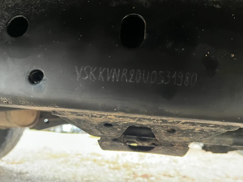 Nissan Terrano 2.7-125к.с., снимка 8 - Автомобили и джипове - 53271807