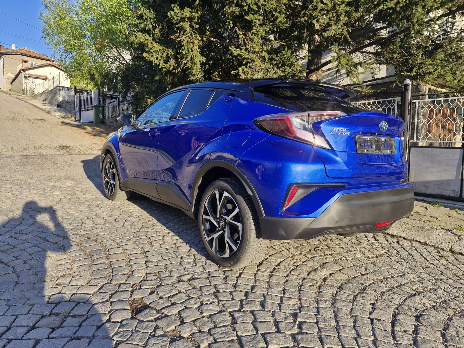 Toyota C-HR 1.8 HYBRID Euro 6 LEd  TOP/ЛИЗИНГ - изображение 3