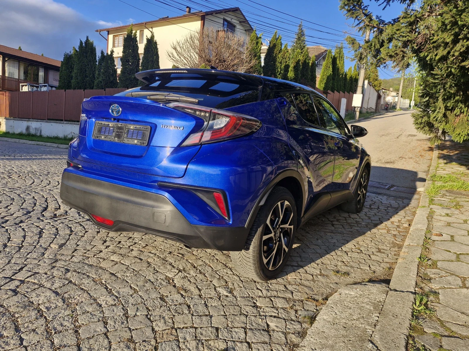 Toyota C-HR 1.8 HYBRID Euro 6 LEd  TOP/ЛИЗИНГ - изображение 4
