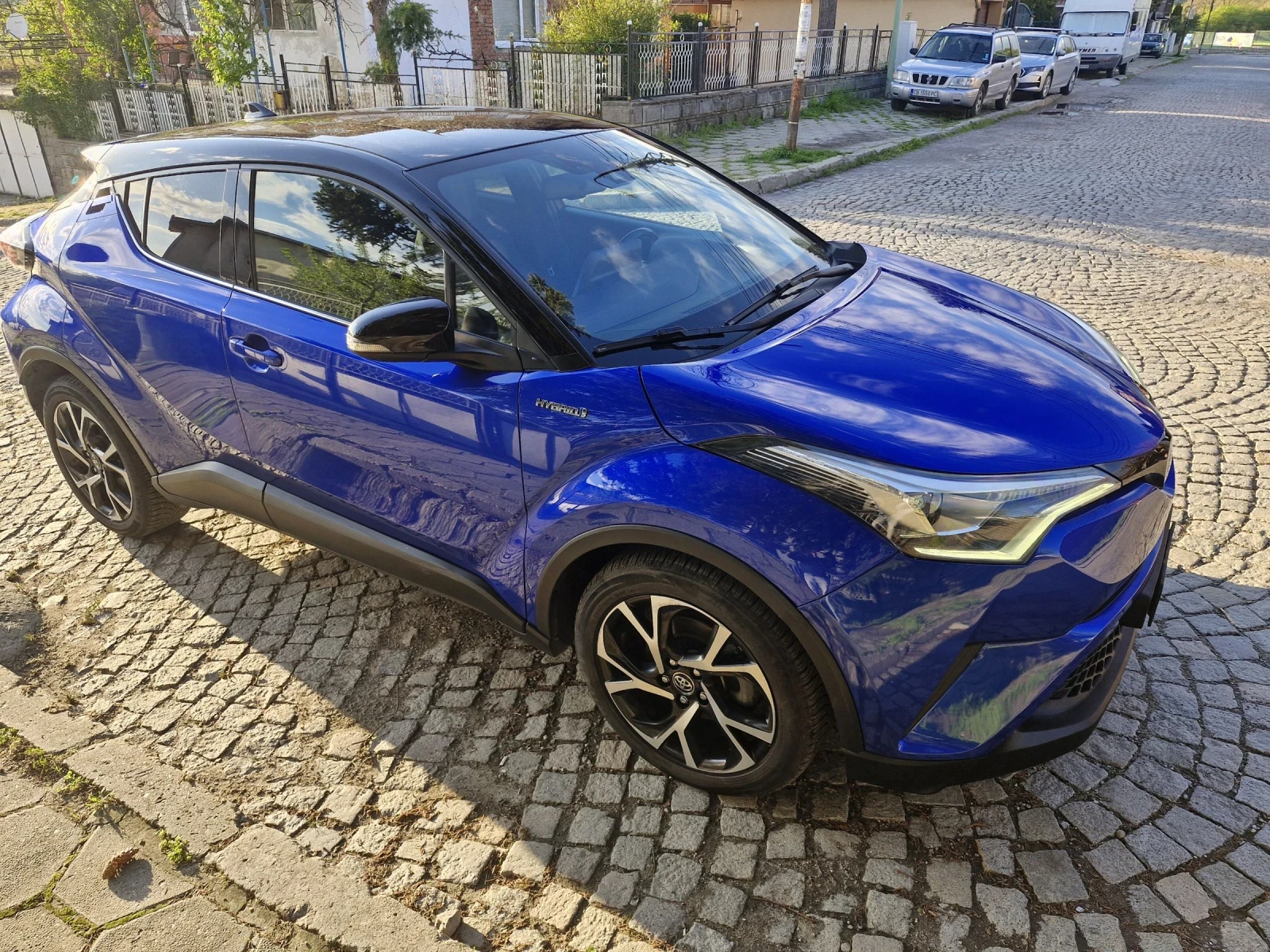 Toyota C-HR 1.8 HYBRID Euro 6 LEd  TOP/ЛИЗИНГ - изображение 2