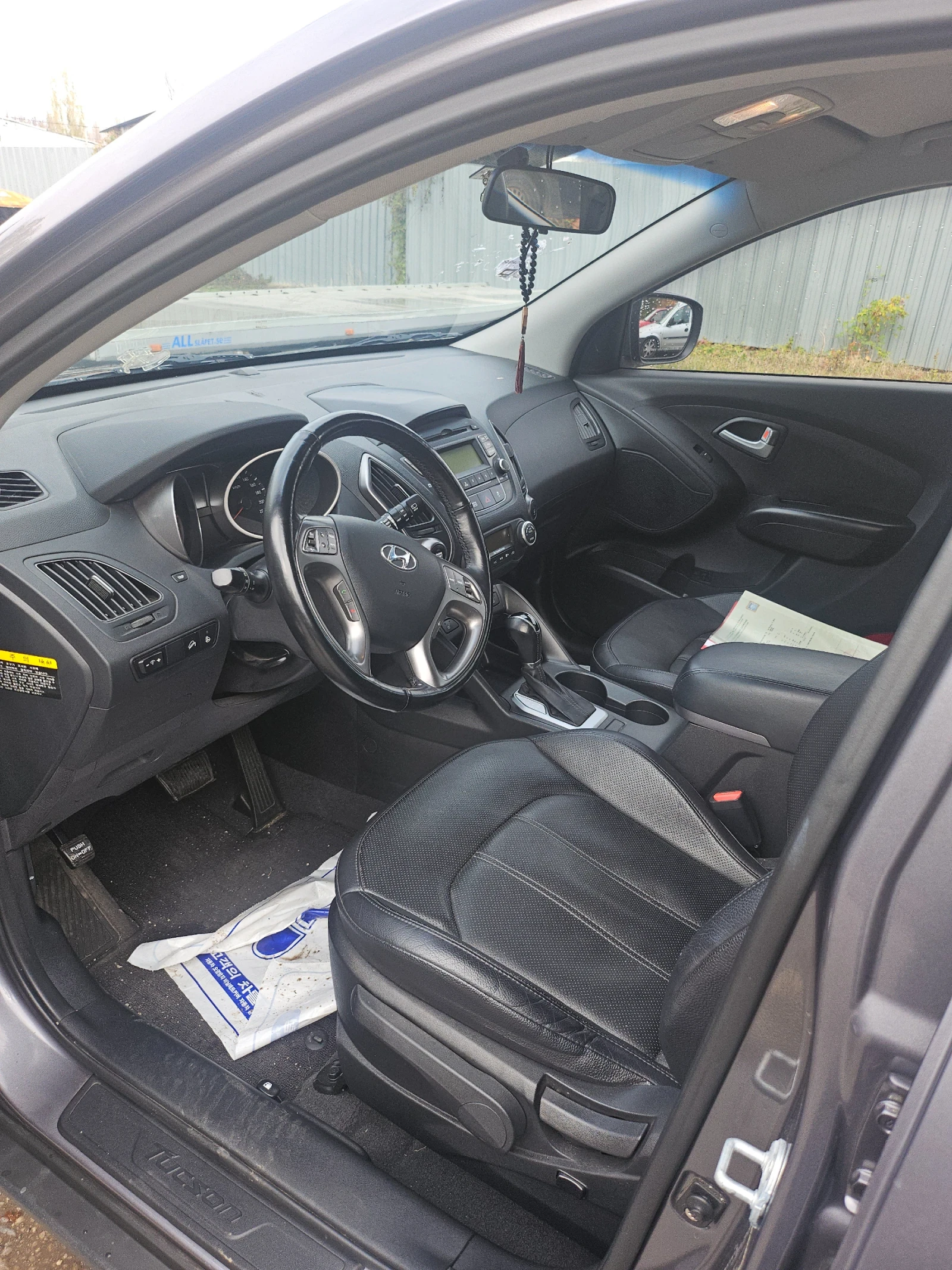 Hyundai Tucson 2.0 EVGT - изображение 7