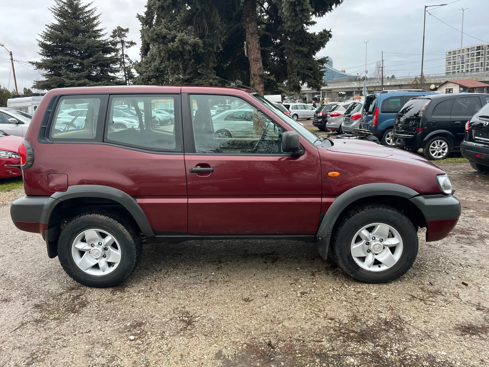 Nissan Terrano 2.7-125к.с. - изображение 4