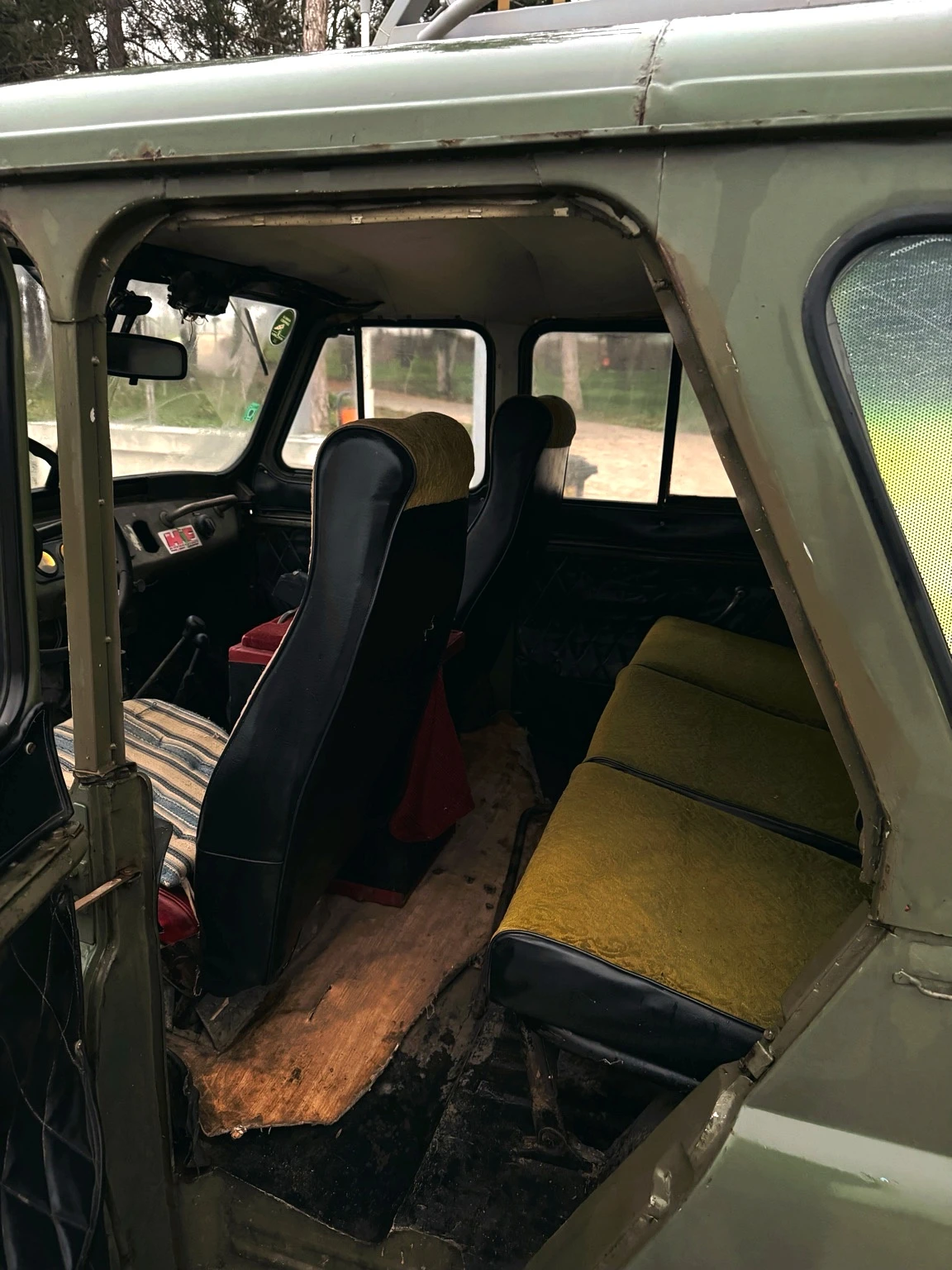 Uaz 469 2.4 LPG Hardtop | 4x4 | Работещ | , снимка 10 - Автомобили и джипове - 54164425