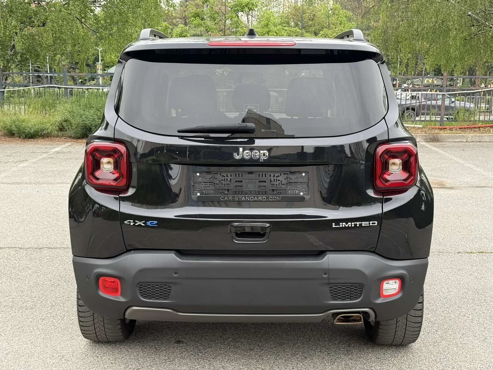 Jeep Renegade 4xe Plug-In Hybrid Limited 4x4, снимка 5 - Автомобили и джипове - 54580173