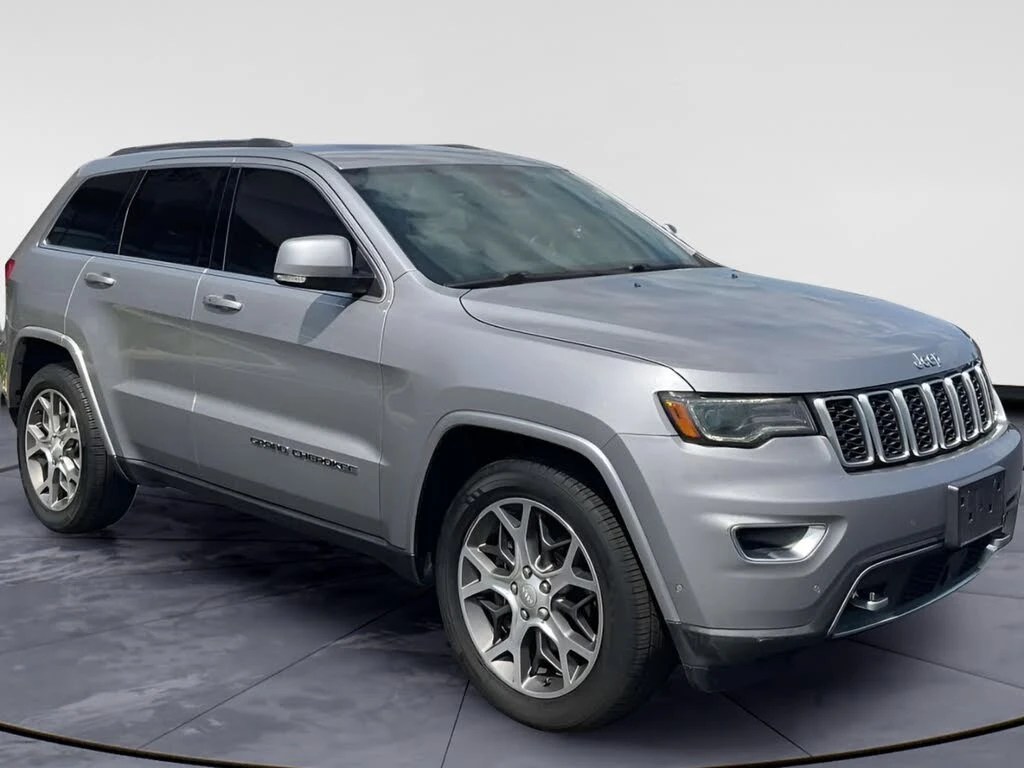 Jeep Grand cherokee AWD Sterling Edition* DISTRONIC* PANORAMA* ПОДГРЕВ, снимка 2 - Автомобили и джипове - 55665196