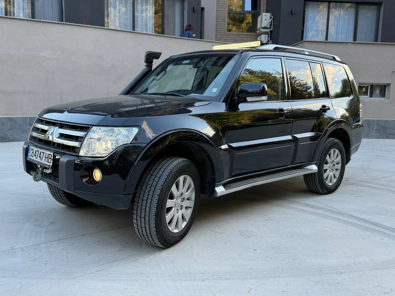 Mitsubishi Pajero 3.8 V6 Automatic , снимка 2 - Автомобили и джипове - 56298308