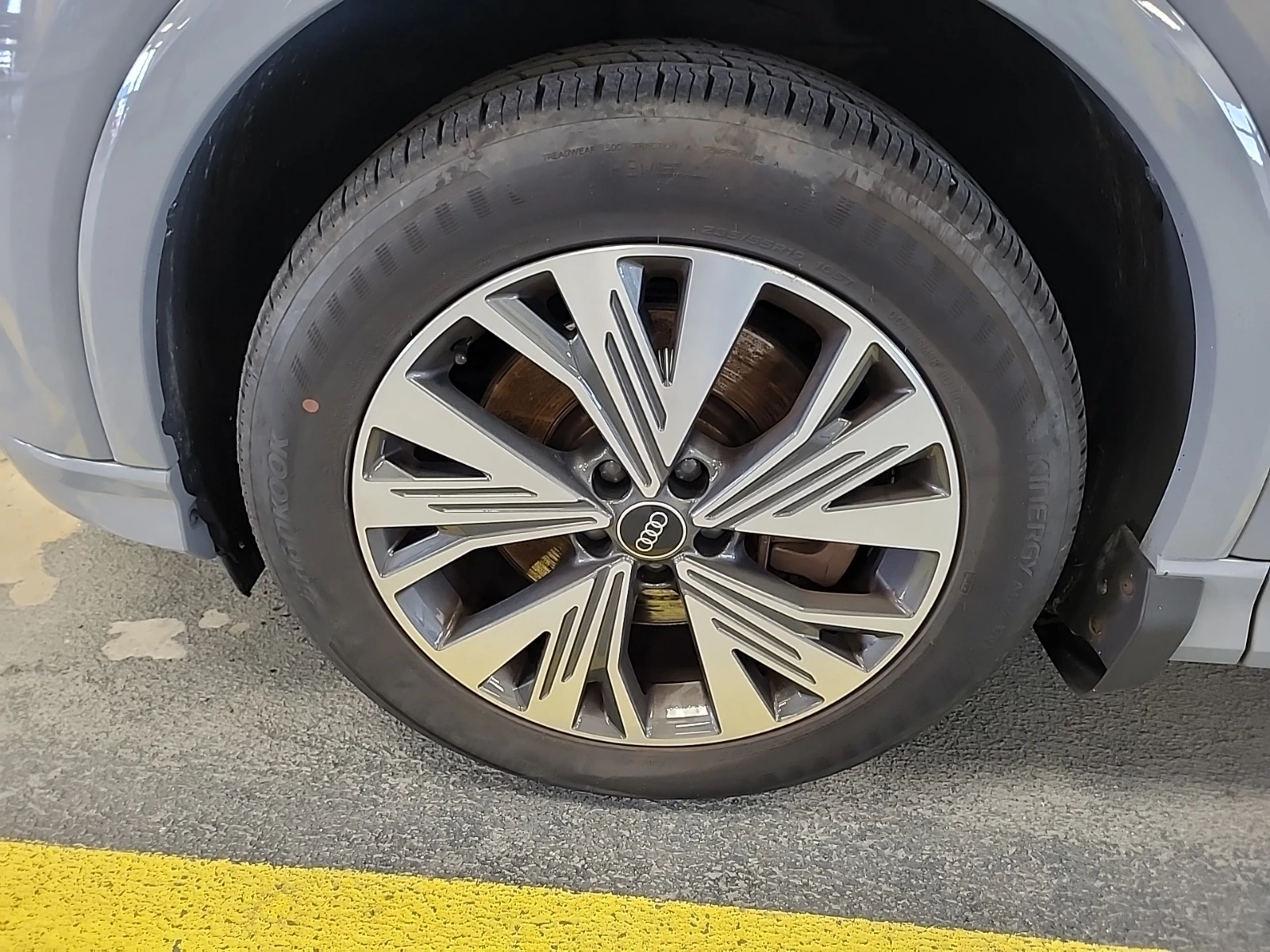 Audi Q4 Е-tron 50 QUATTRO, снимка 4 - Автомобили и джипове - 56422703