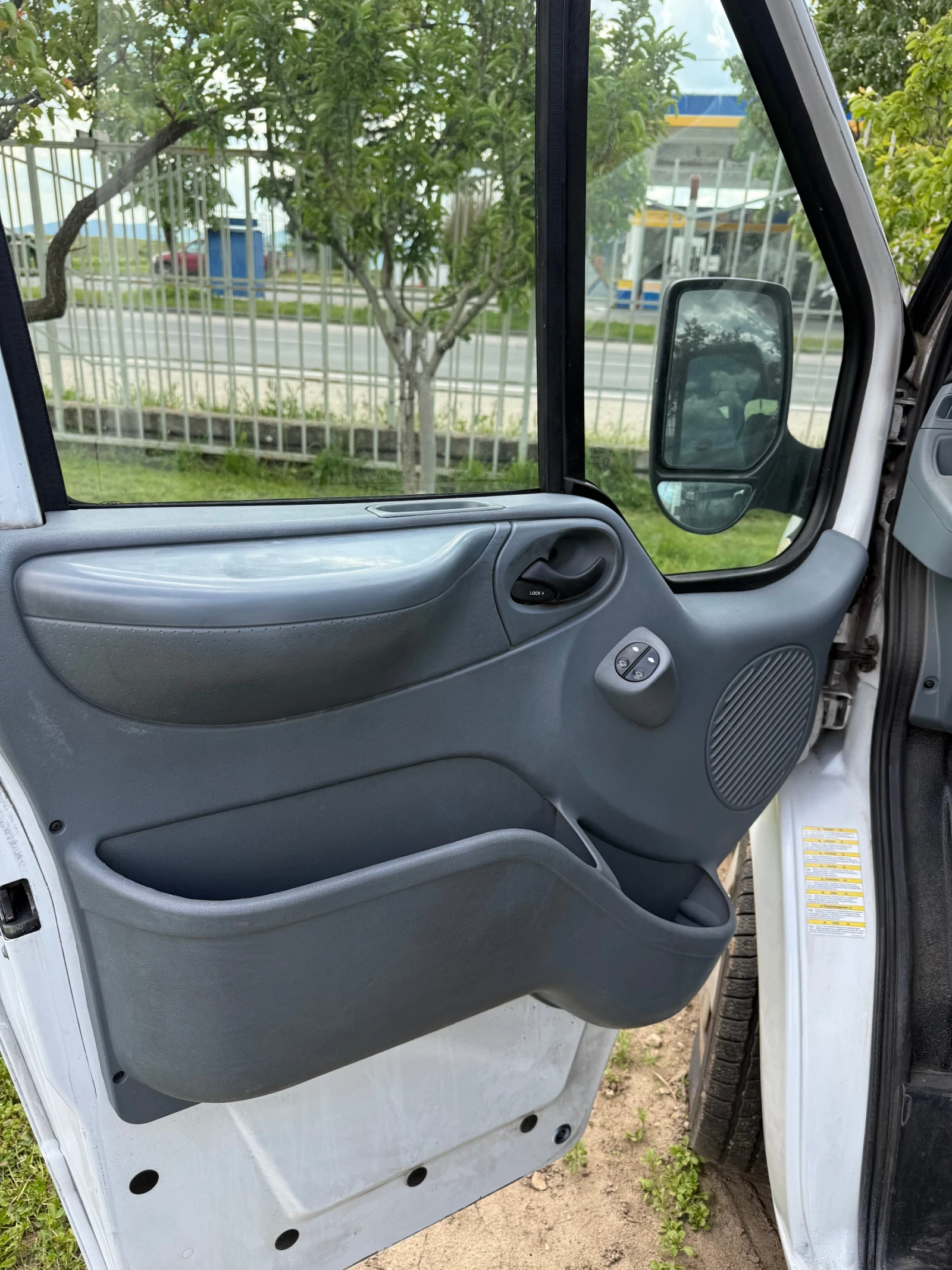 Ford Transit Троен Климатик - изображение 8