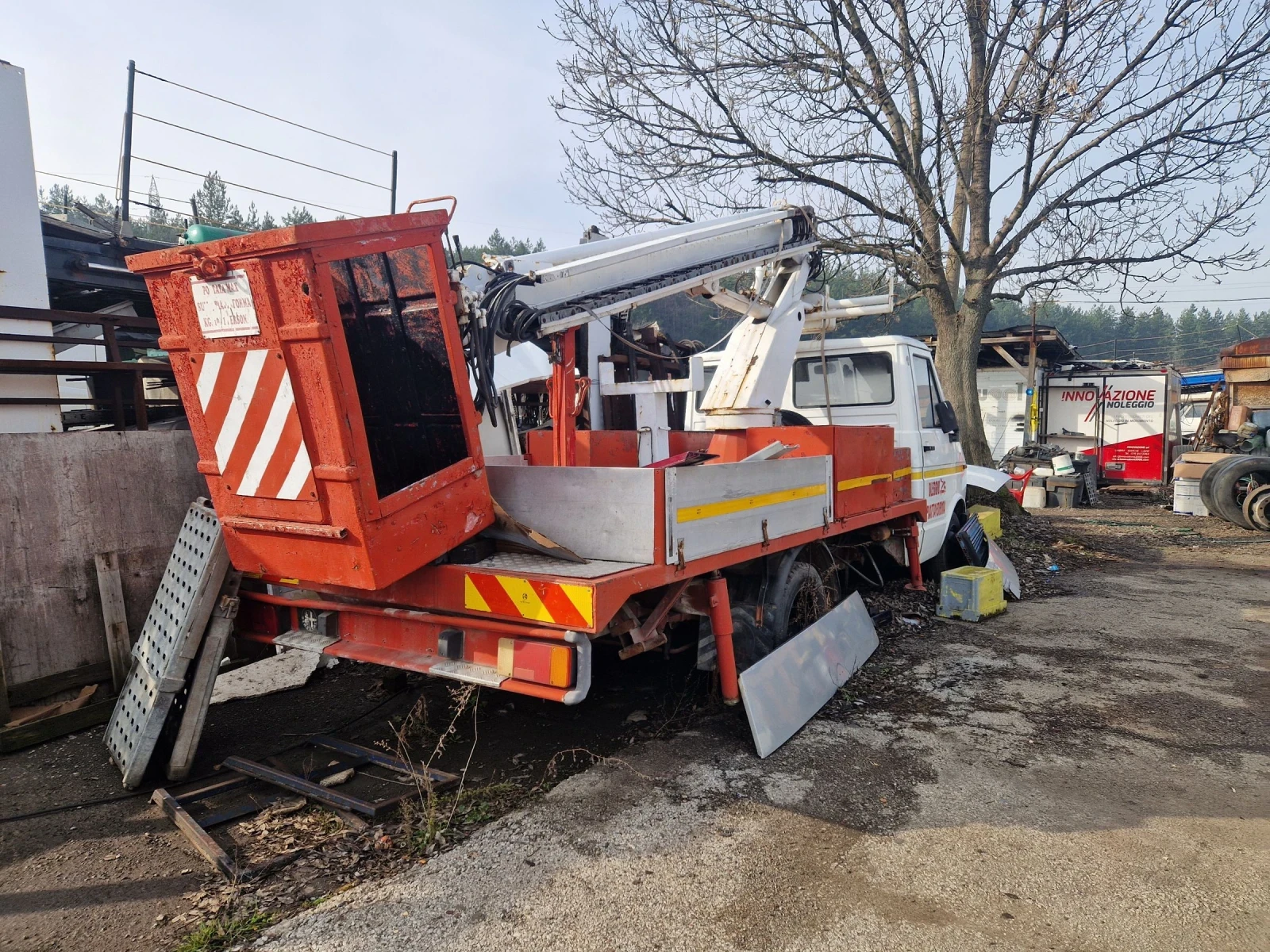 Автовишка Iveco  - изображение 2