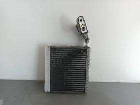 Радиатор климатик вътрешен хонда акорд 2.0 