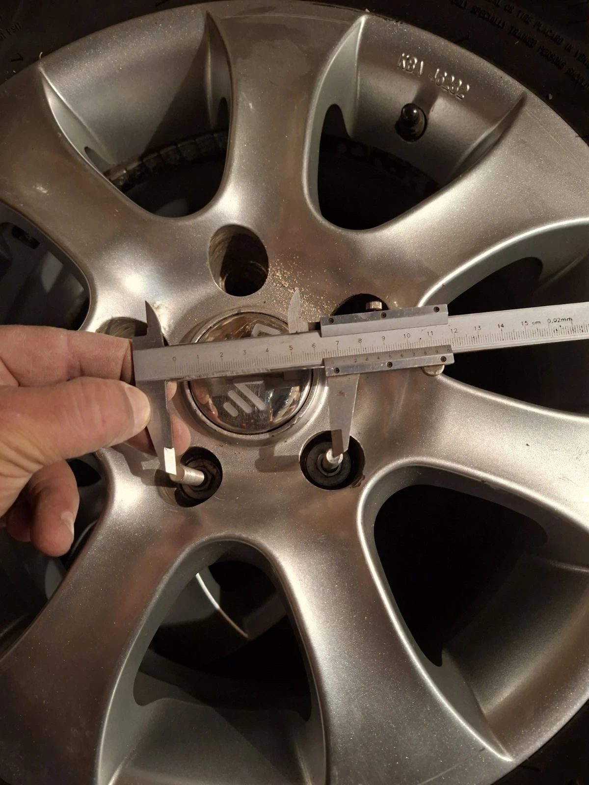 ���� � ������ 215/70R15 | Mobile.bg � ����������� 9