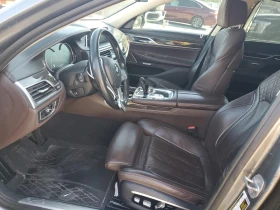 BMW 740 ДИГИТАЛНО* ТАБЛО* ПОДГРЕВ* КАМЕРА* КЕЙЛЕС* LANE* A - 24500 лв. - 49763051 9