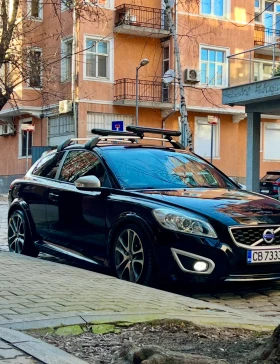     Volvo C30 D3 R-design 