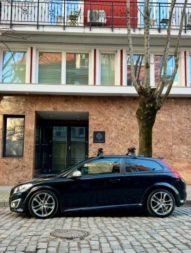     Volvo C30 D3 R-design 