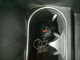 Toyota bZ4X * Awd Xle * CARFAX *  | Mobile.bg � ����� ������ 14
