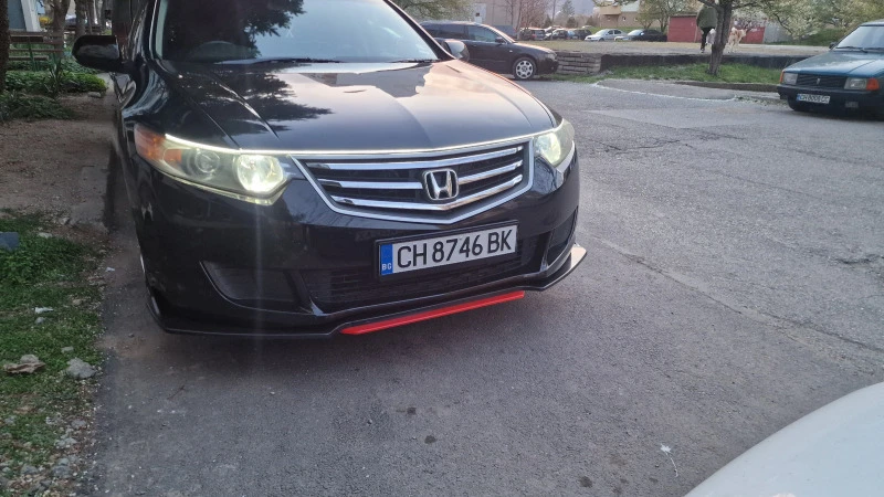 Honda Accord 2.0i, снимка 6 - Автомобили и джипове - 47252573