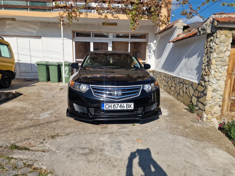 Honda Accord 2.0i, снимка 3 - Автомобили и джипове - 47252573