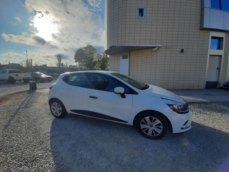 Renault Clio, снимка 9 - Автомобили и джипове - 47923483