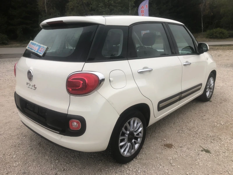 Fiat 500L Автоматик, снимка 5 - Автомобили и джипове - 51857953