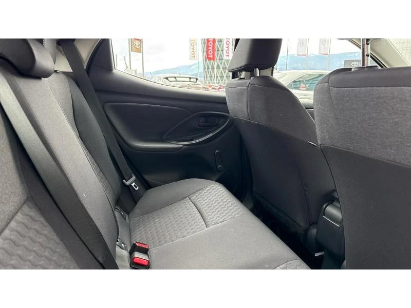 Toyota Yaris YARIS 1.5 HSD DYNAMIC BUSINESS - изображение 7