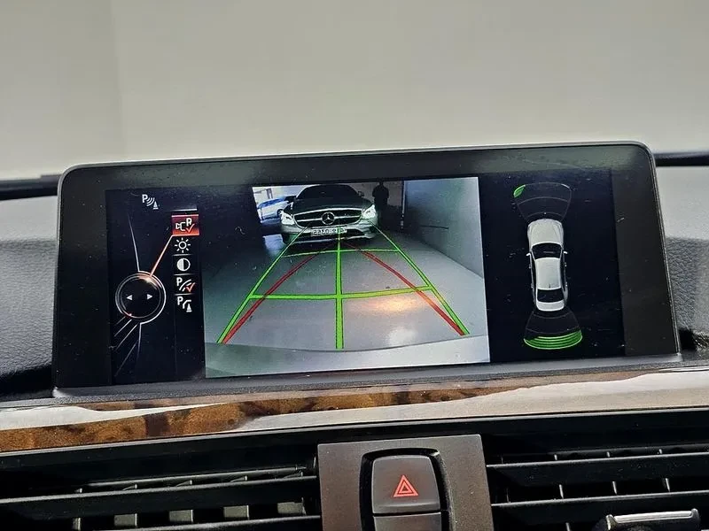 BMW 320 F30, снимка 15 - Автомобили и джипове - 54960587