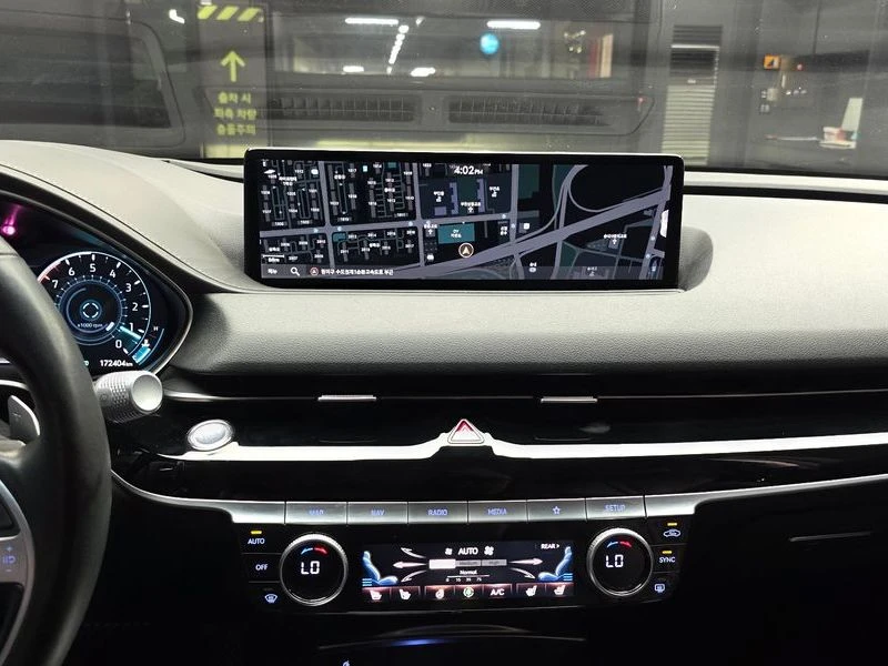 Genesis G80 2.5 Automatic, снимка 10 - Автомобили и джипове - 55599026