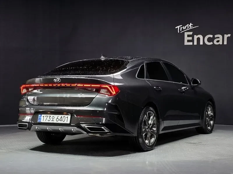 Kia K5 2.0 Noblesse, снимка 2 - Автомобили и джипове - 55612924