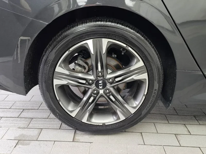 Kia K5 2.0 Noblesse, снимка 5 - Автомобили и джипове - 55612924