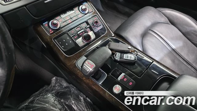 Audi A8 4.2TDI QATTRO| МАСАЖ| 360| PANO| ОБДУХ| НАДУВАНЕ, снимка 9 - Автомобили и джипове - 55898064