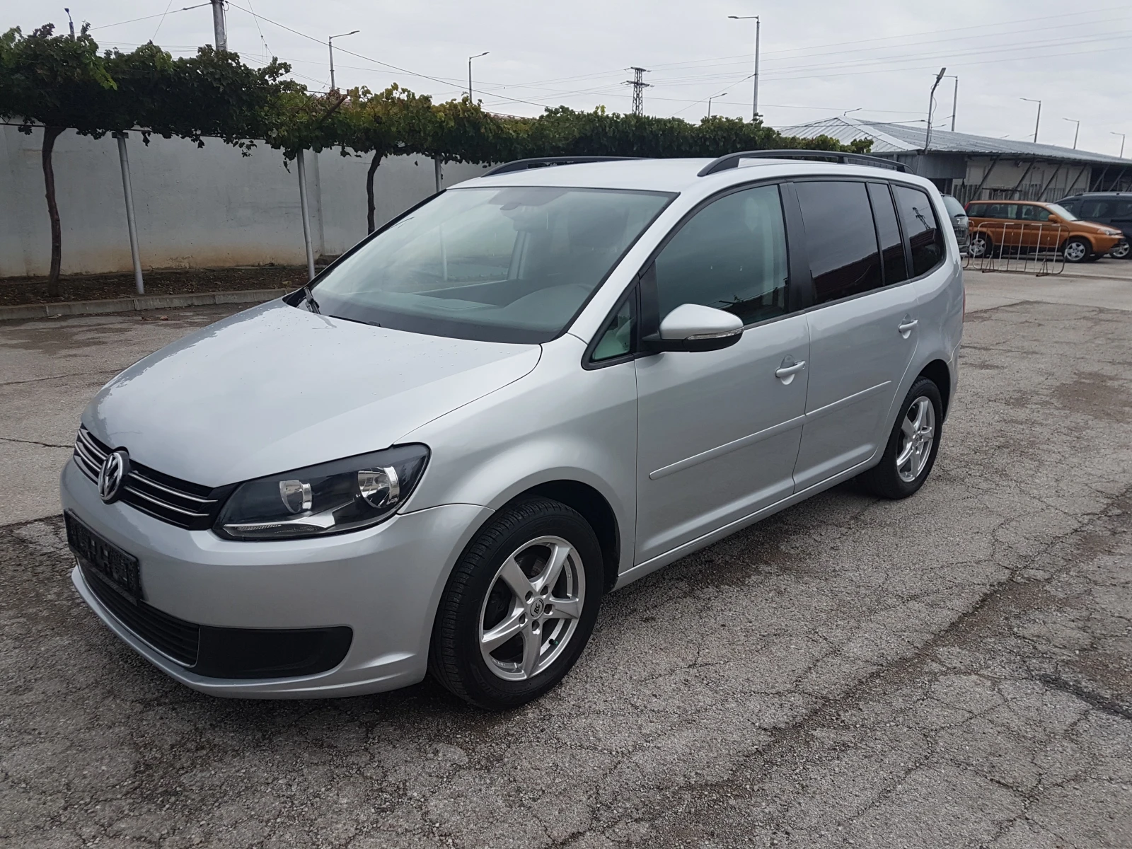 VW Touran 1.6TDI 7места, снимка 1