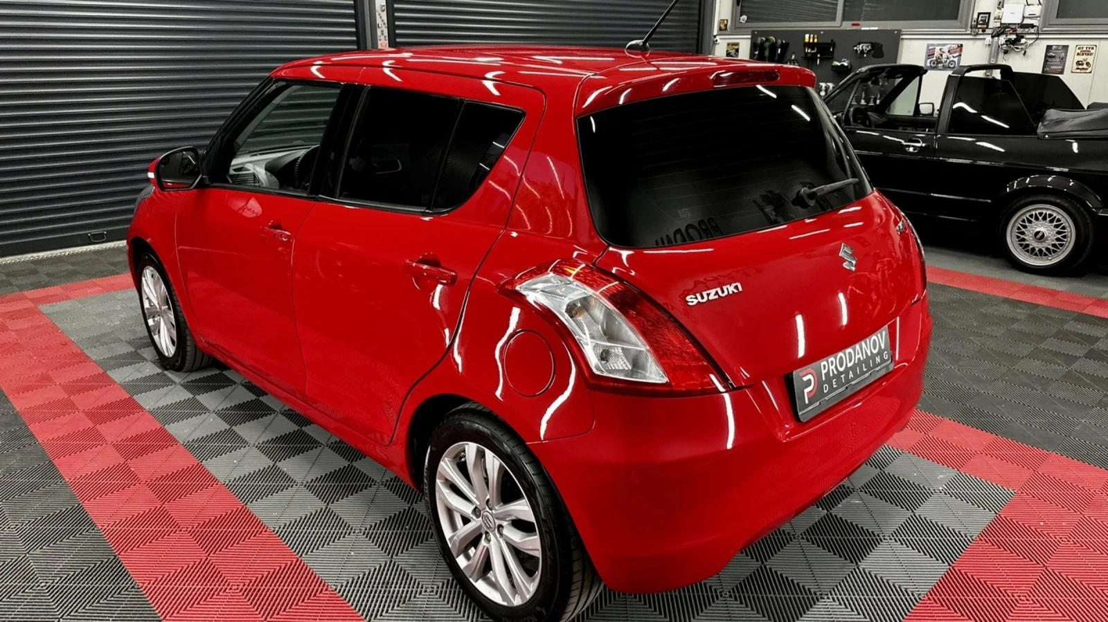 Suzuki Swift  - изображение 3