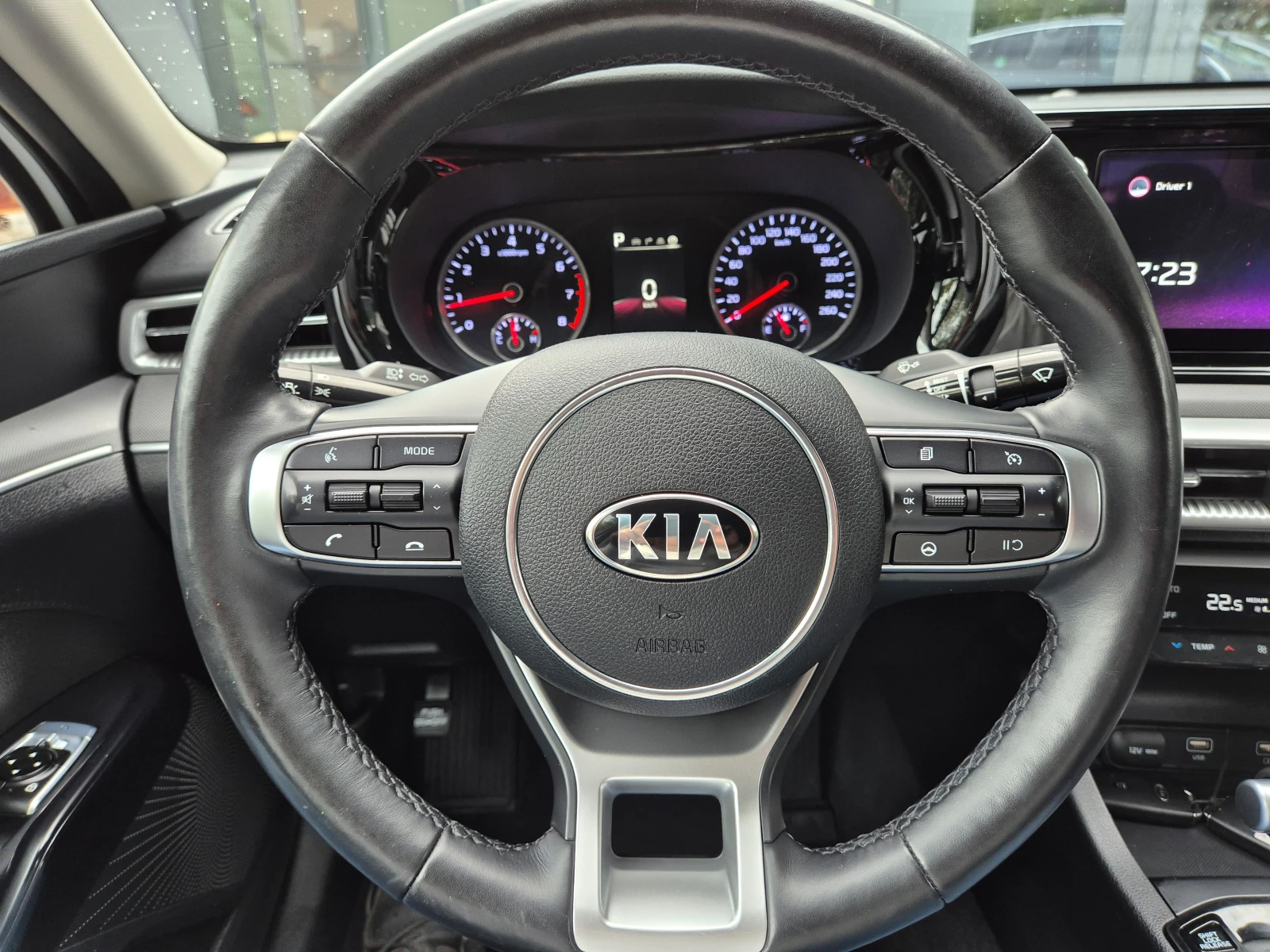 Kia K5 2.0 cm3 LPG - изображение 10