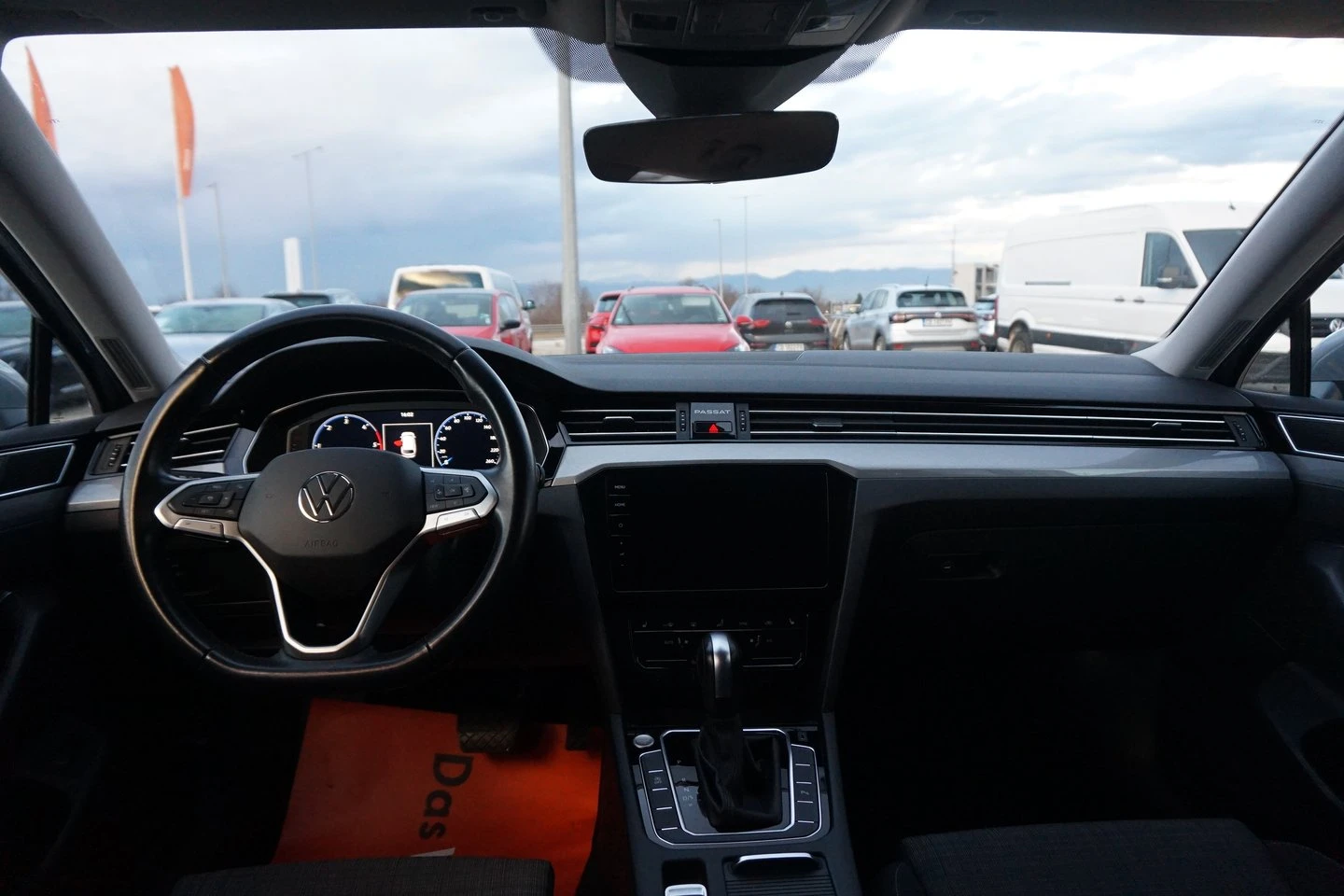 VW Passat Business 2.0 TDI SCR DSG - изображение 5