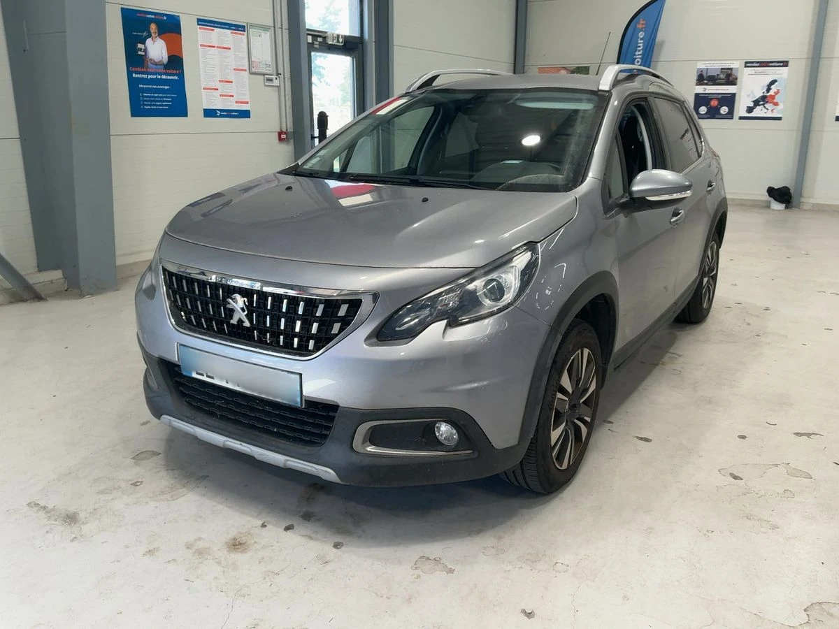 Peugeot 2008 БЕНЗИН* АВТОМАТИК* Apple* CarPlay* ОЧАКВАН* ВНОС *
