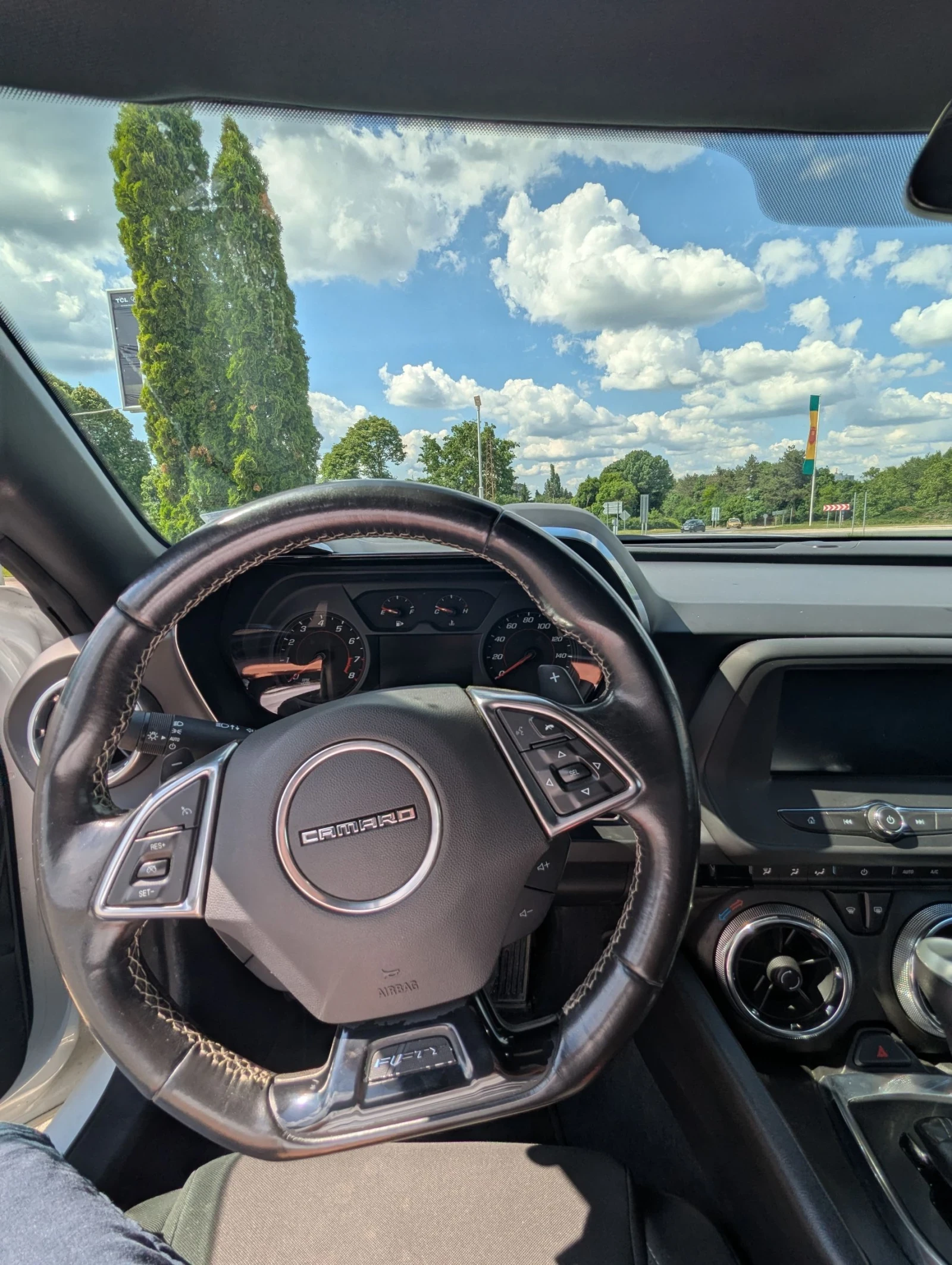 Chevrolet Camaro 2.0 LTG - изображение 10