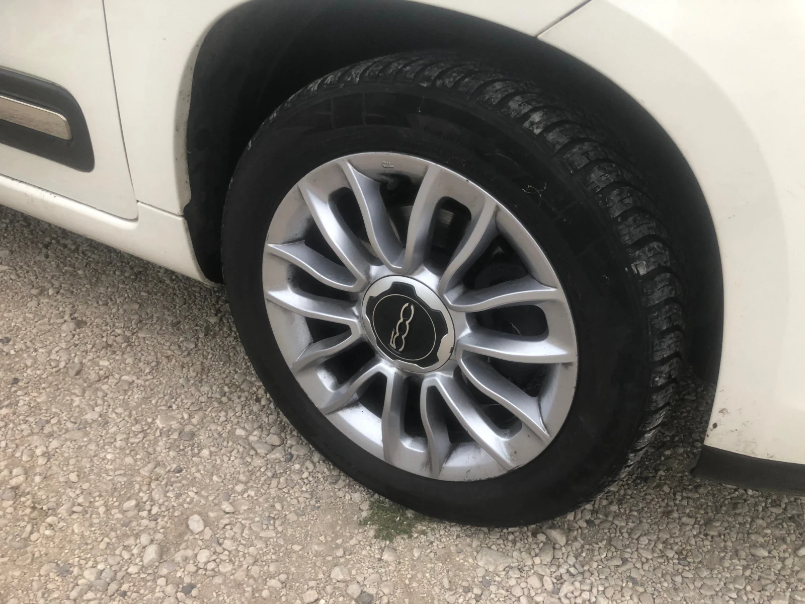 Fiat 500L Автоматик - изображение 4