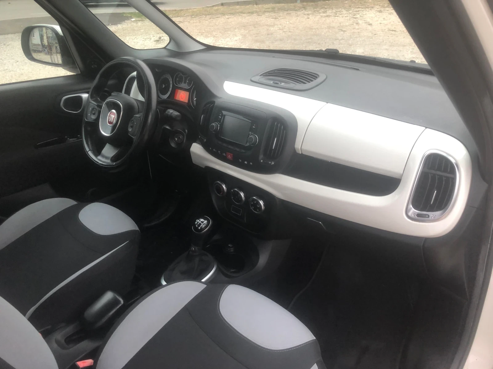 Fiat 500L Автоматик | Mobile.bg — изображение 15