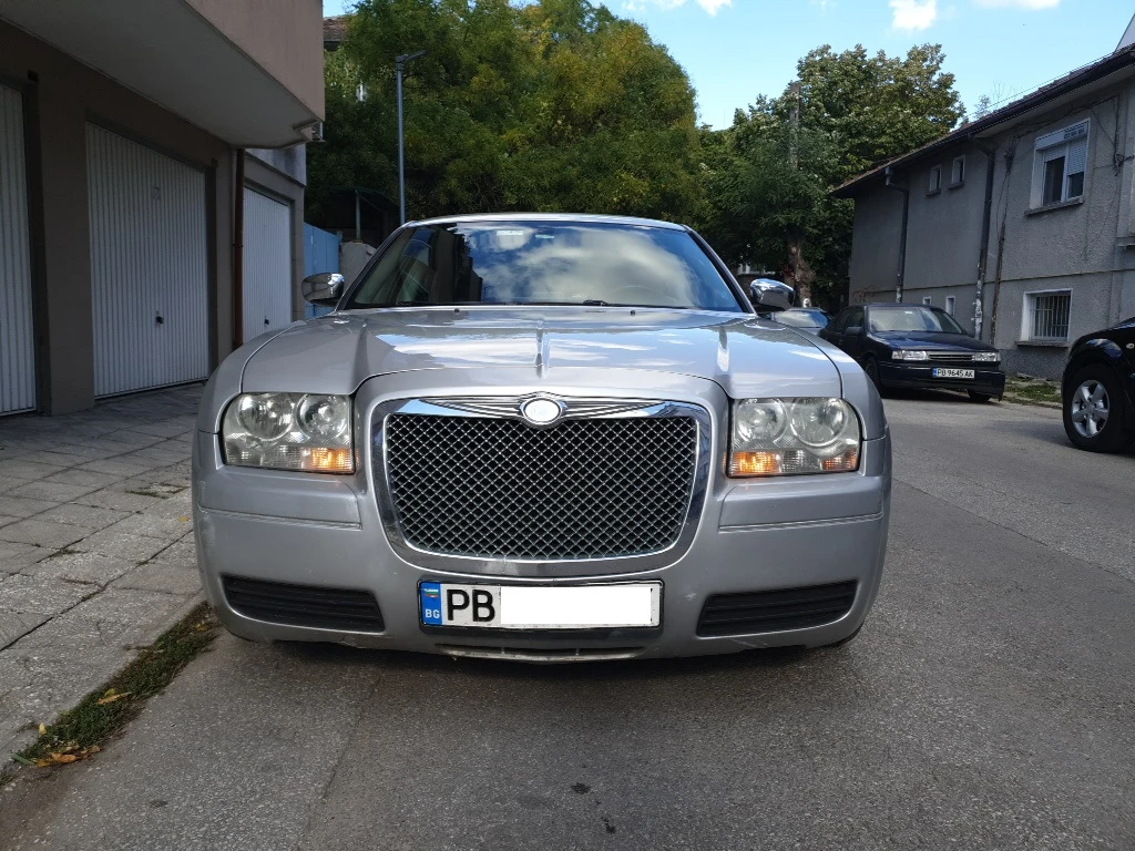 Chrysler 300c  - изображение 4