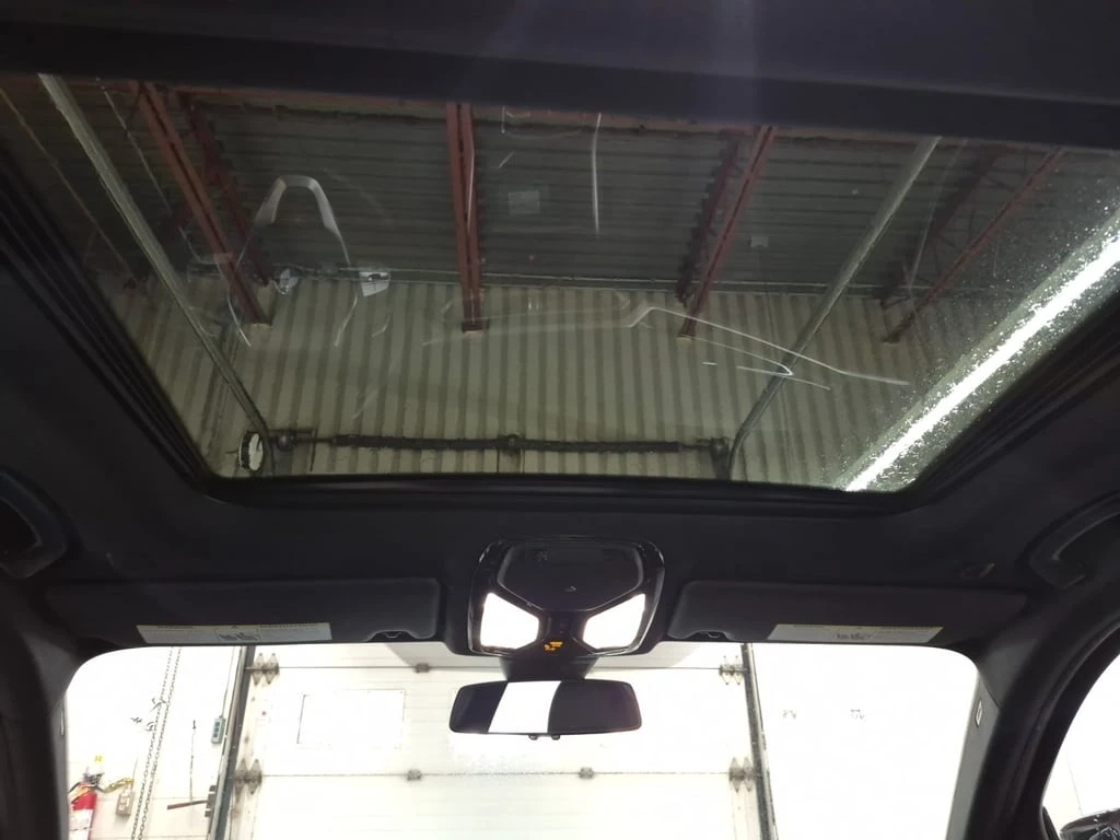 BMW 330 I XDRIVE * CARFAX *    | Mobile.bg   15