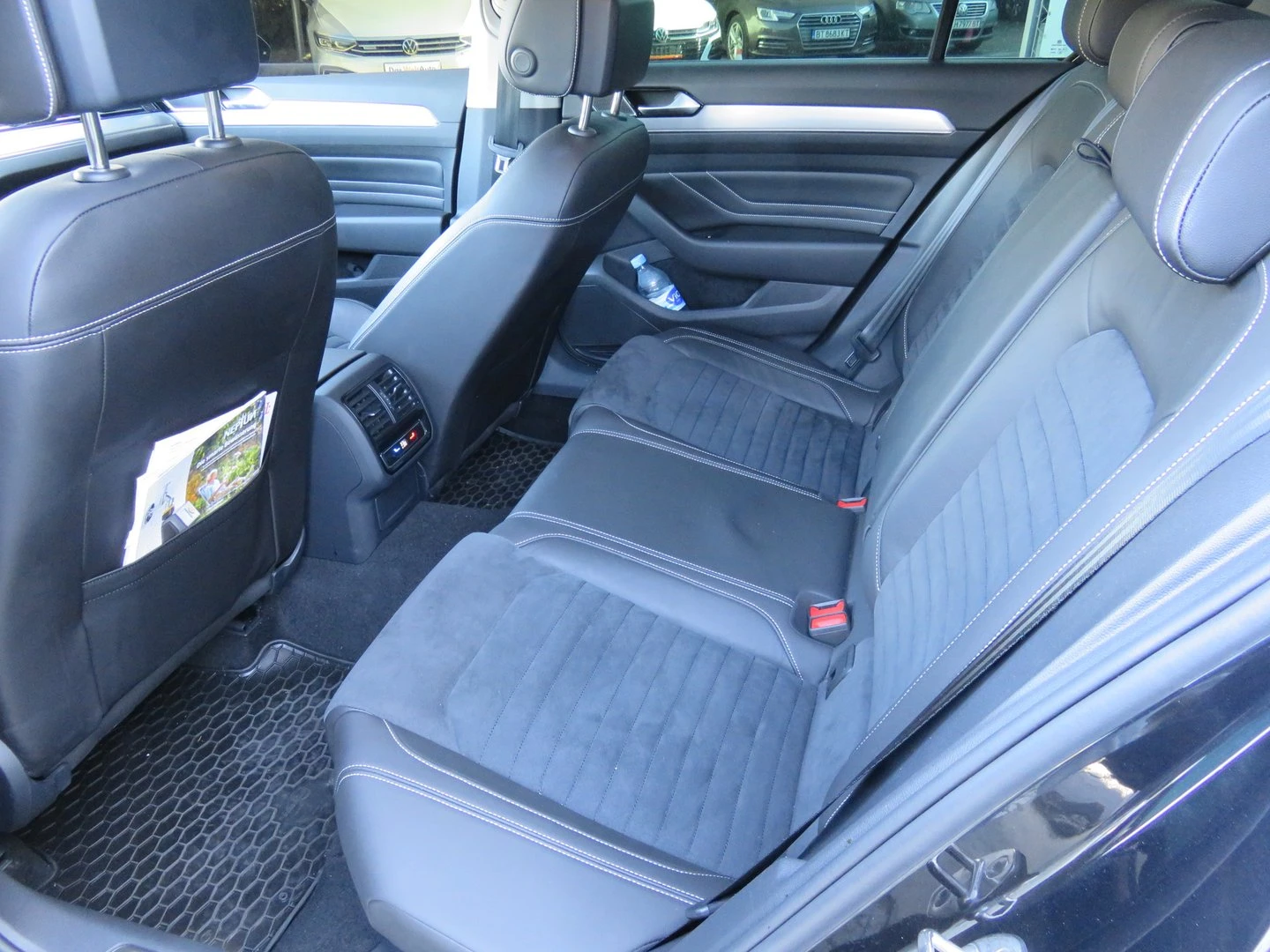 VW Passat Elegance 2.0 TDI SCR DSG | Mobile.bg � ����������� 17