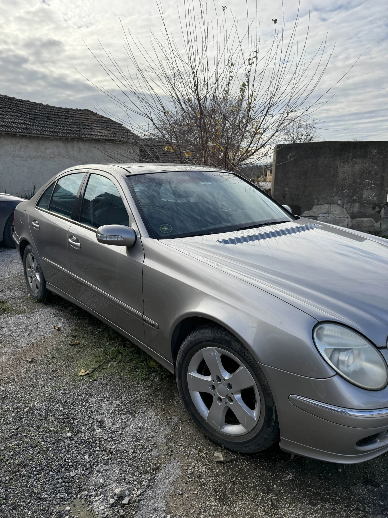 Mercedes-Benz E 280 Mercedes-Benz E 280 4-Matic Avantgarde - изображение 3