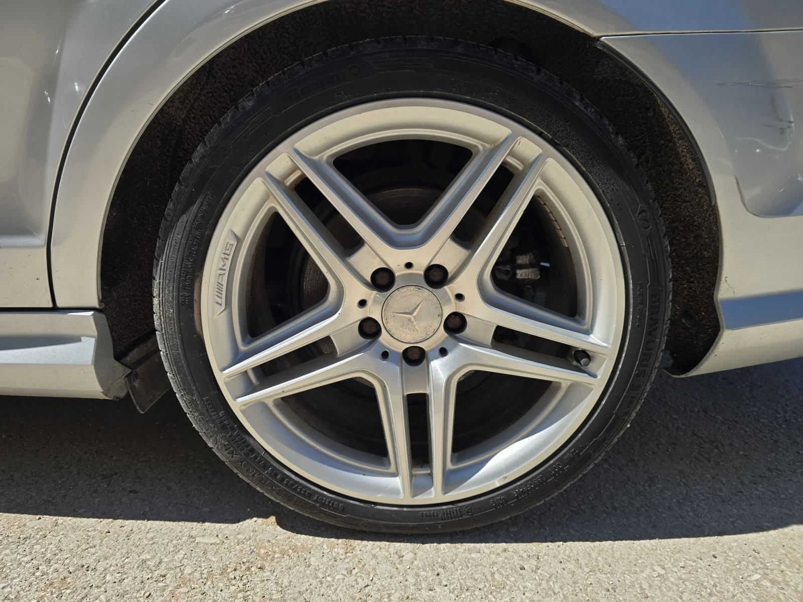 Mercedes-Benz C 250 CDI 204к.с AMG 4MATIC , снимка 9 - Автомобили и джипове - 52859267