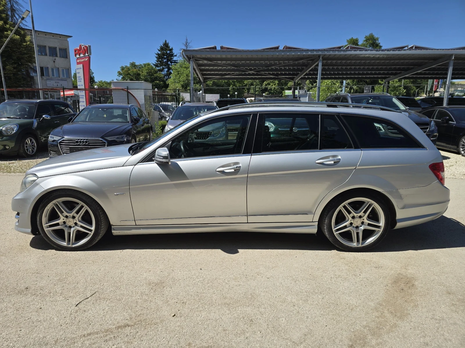 Mercedes-Benz C 250 CDI 204к.с AMG 4MATIC , снимка 7 - Автомобили и джипове - 52859267