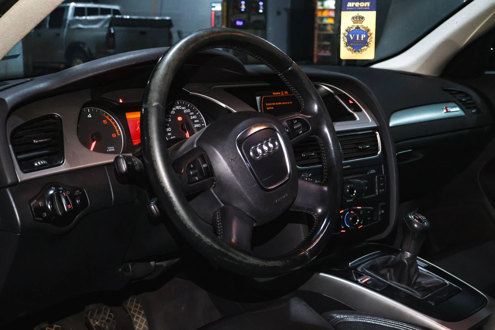 Audi A4 2.0TDI SLine | Mobile.bg � ����������� 4