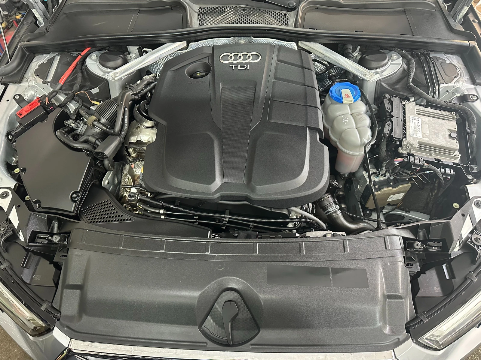 Audi A4 2.0�DI-190��-4X4-����-FULL LED-NAVI-PDC-EU6-������ | Mobile.bg � ����������� 17