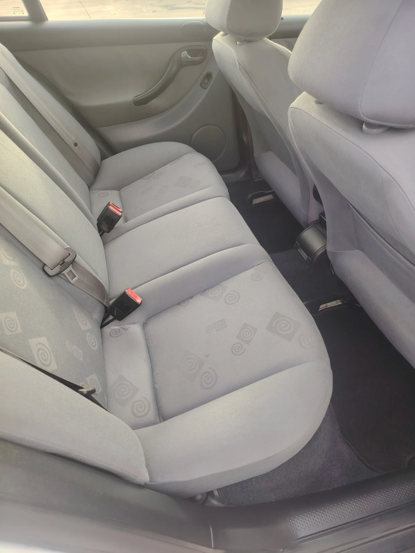 Seat Leon | Mobile.bg � ����������� 11