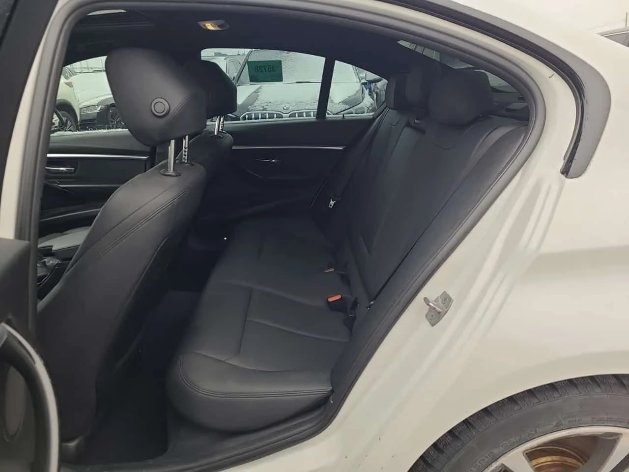 BMW 330 М 330I XDRIVE /CARFAX /2 Ключа/Подгрев/Шибедах, снимка 11 - Автомобили и джипове - 54128655