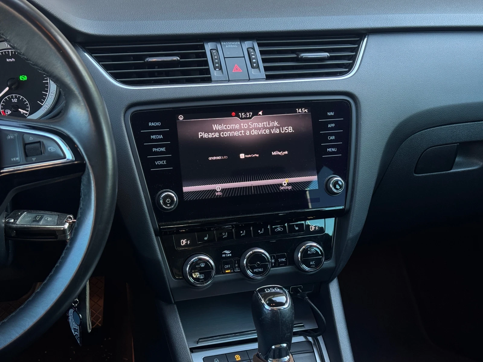 Skoda Octavia, снимка 8 - Автомобили и джипове - 54303814