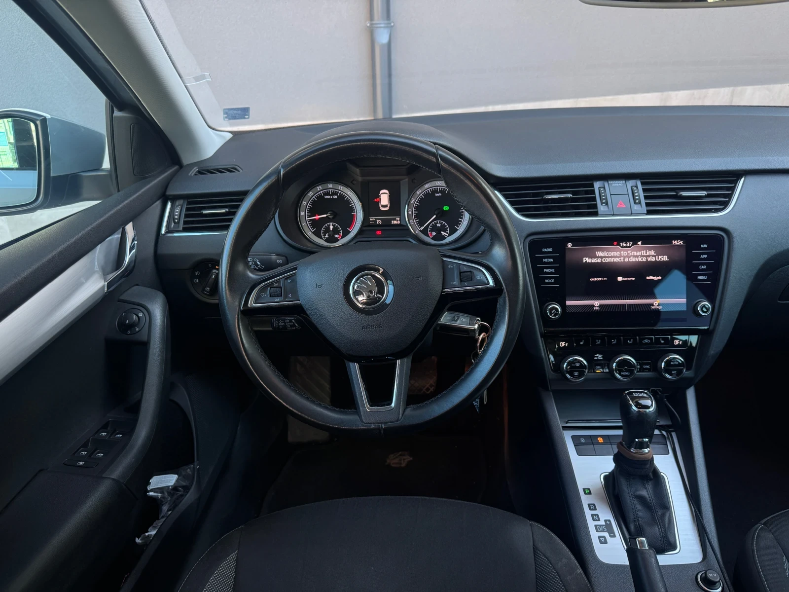 Skoda Octavia, снимка 6 - Автомобили и джипове - 54303814